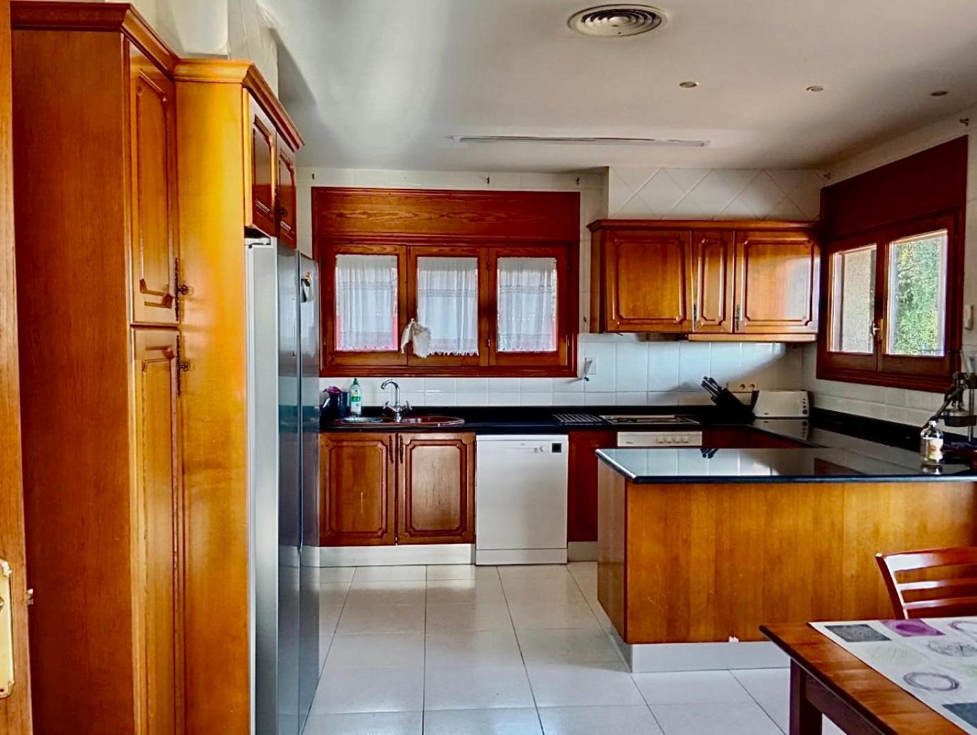 הוילה סנטה סוזנה Preciosa Casa 2000 M2 Piscina Mar Barbacoa Felicidad מראה חיצוני תמונה